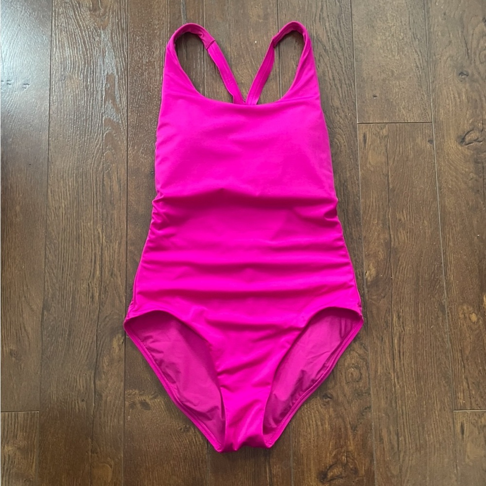 New Athleta Hot Pink Bathing Suit Removable Pads. Small.